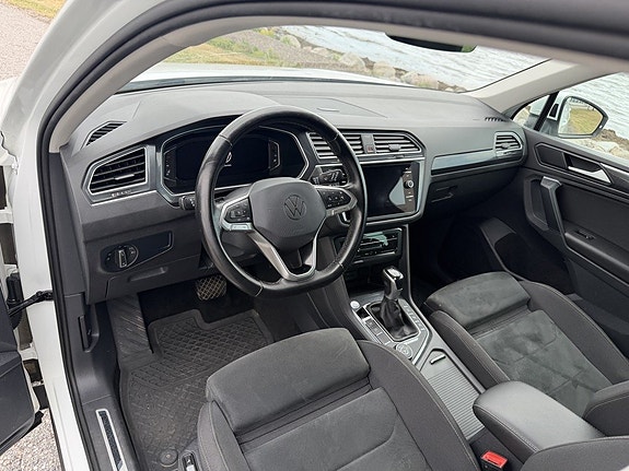 Volkswagen Tiguan 8 of 18