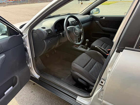 Audi A3 3 of 8