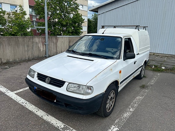 Volkswagen Caddy 2 of 5