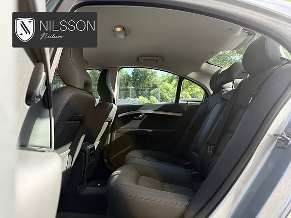 Volvo S80 27 of 30
