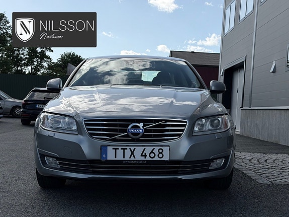 Volvo S80 4 of 5