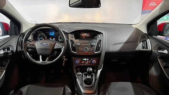 Ford Focus 9 of 11