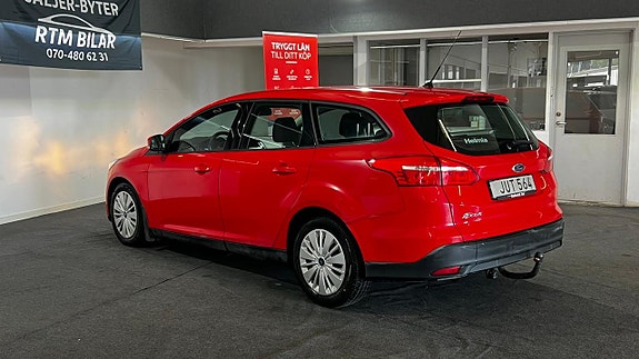Ford Focus 6 of 11