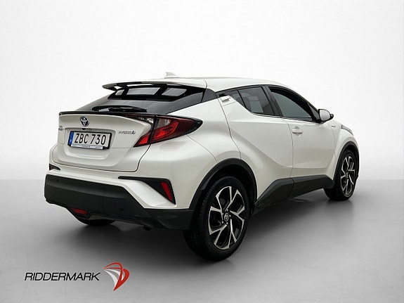 Toyota C-HR 8 of 30
