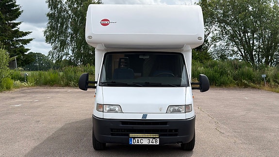Fiat Burstner Bürstner A576-2 Active 2 of 27