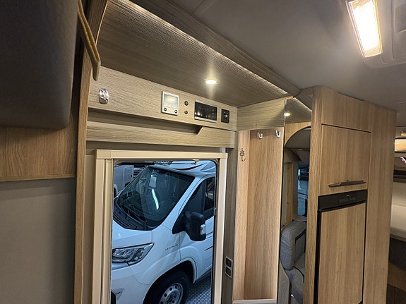 Knaus Sky I 700 LX 20 of 21