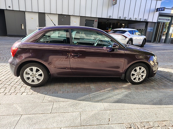 Audi A1 4 of 5