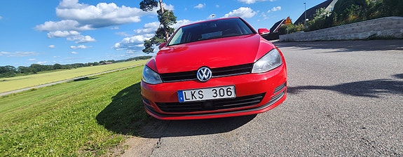 Volkswagen Golf VII 2 of 5
