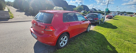 Volkswagen Golf VII 4 of 5
