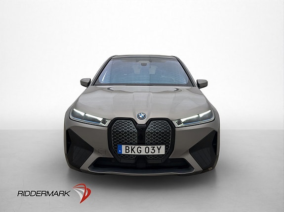 BMW iX 3 of 5