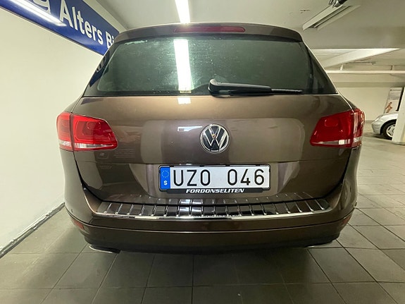 Volkswagen Touareg 6 of 16