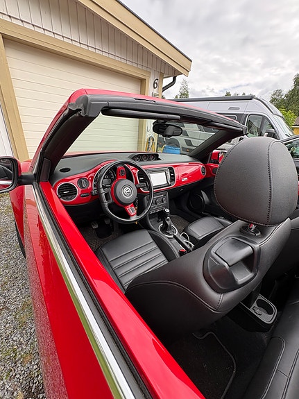 Volkswagen Beetle 4 of 5