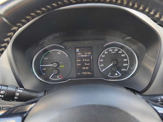 Toyota Yaris 10 of 18