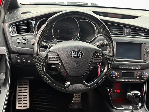 Kia Ceed 14 of 29