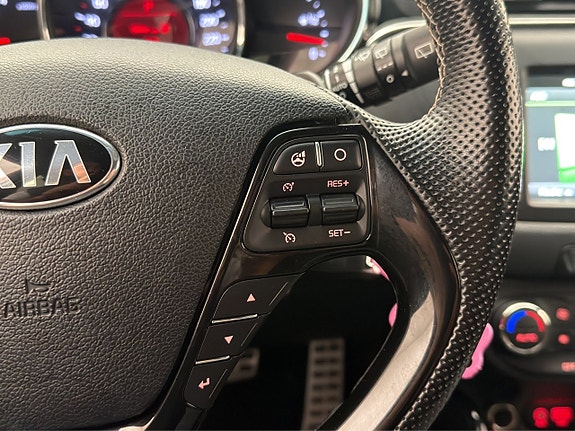 Kia Ceed 17 of 29