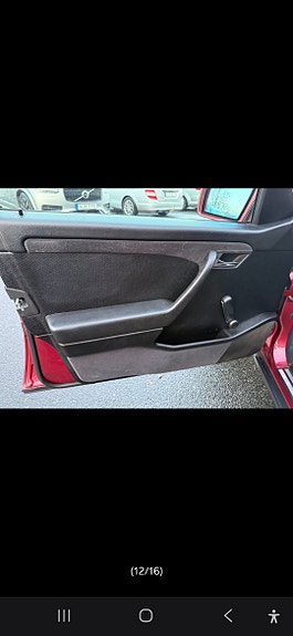 Mercedes-Benz C200 13 of 16