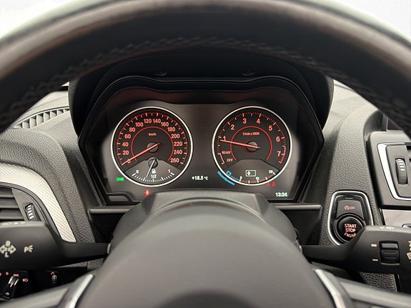 BMW 220i 22 of 30