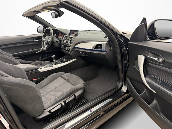 BMW 220i 14 of 30