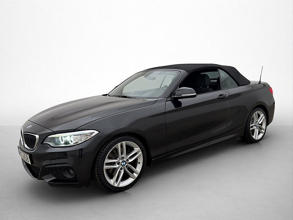 BMW 220i 10 of 30