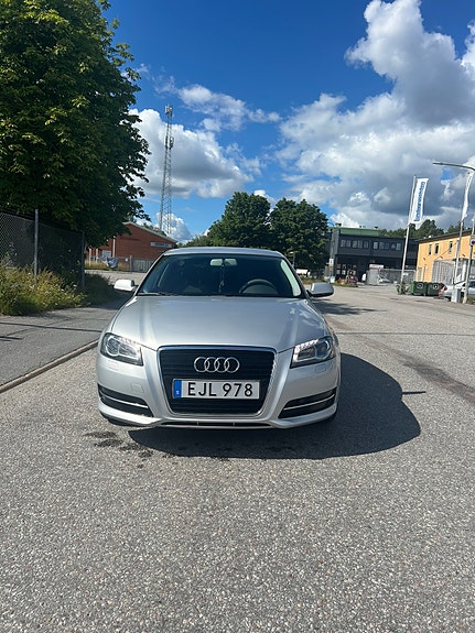 Audi A3 3 of 5