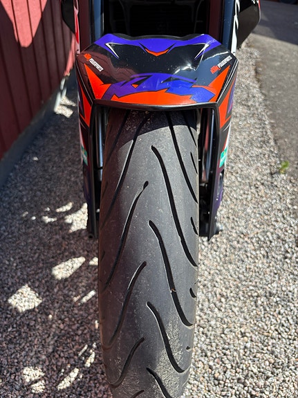 KTM 125 Duke 10 of 12