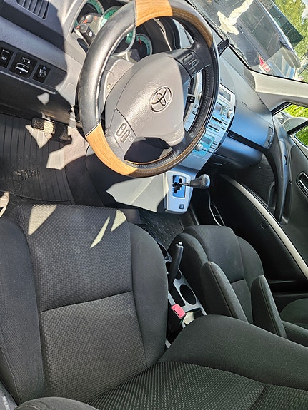 Toyota Corolla Verso 6 of 6