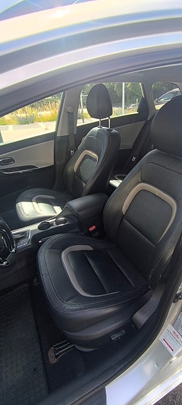 Kia Ceed 4 of 8