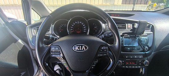 Kia Ceed 7 of 8