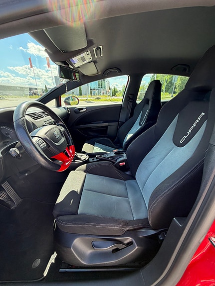 Seat Leon 5 of 5