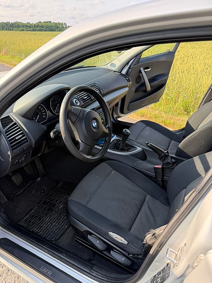 BMW 116i 5 of 5