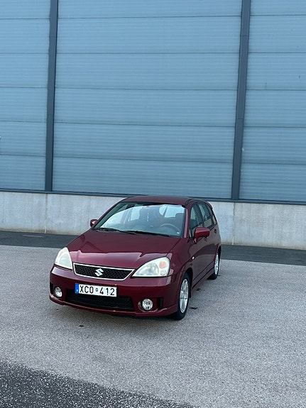 Suzuki Liana 4 of 4