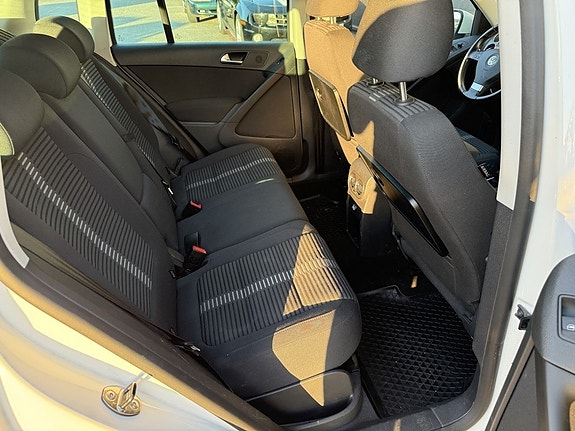 Volkswagen Tiguan 13 of 13