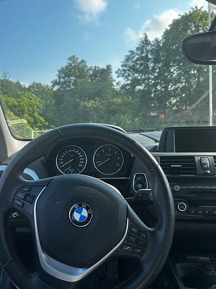 BMW 118d 6 of 7