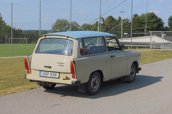 Trabant Universal 7 of 19