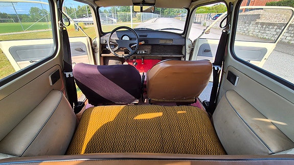 Trabant Universal 15 of 19
