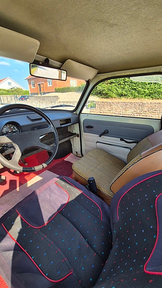 Trabant Universal 13 of 19