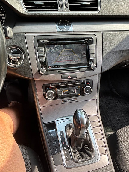 Volkswagen Passat 9 of 9