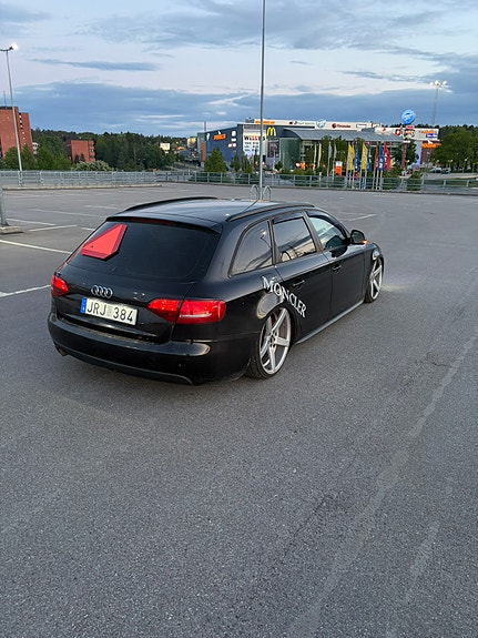 Audi A4 4 of 6
