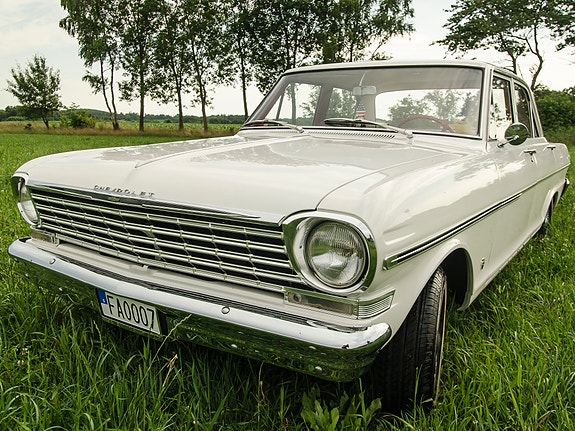 Chevrolet Chevy 2 of 5