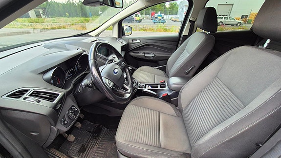 Ford C-Max 4 of 5