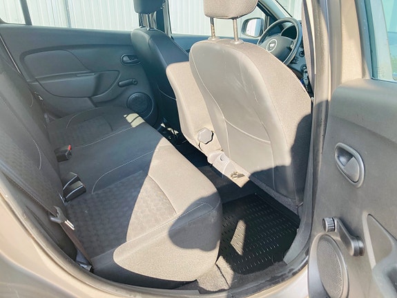Dacia Logan 7 of 7