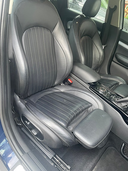 MINI Cooper 11 of 21