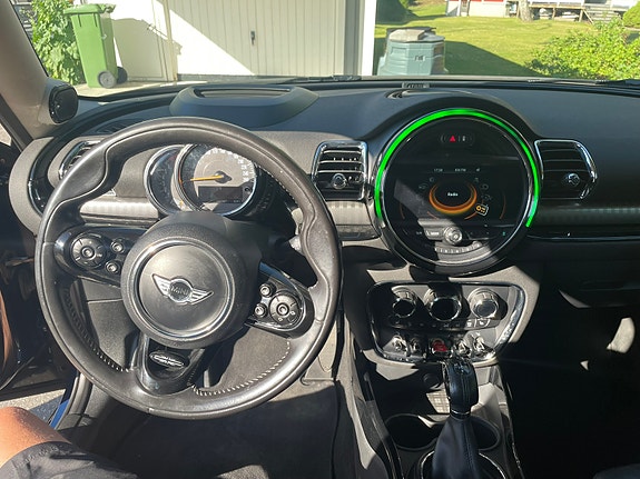 MINI Cooper 8 of 21