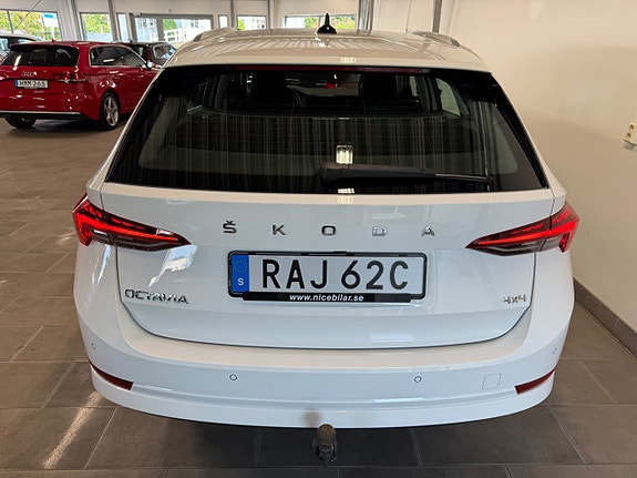 Skoda Octavia 5 of 14