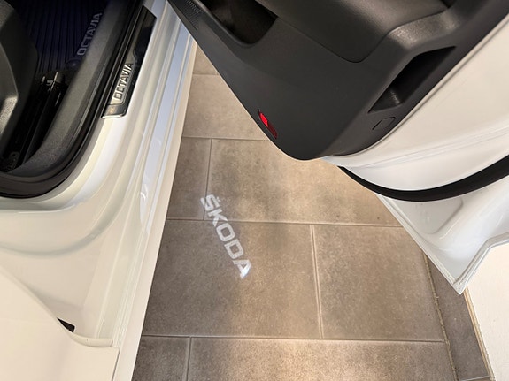 Skoda Octavia 11 of 14