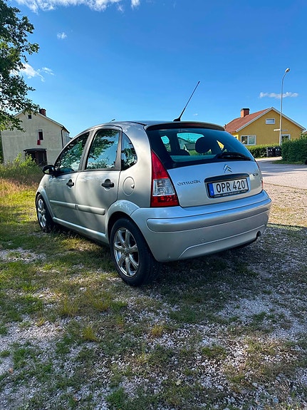 Citroen C3 2 of 3