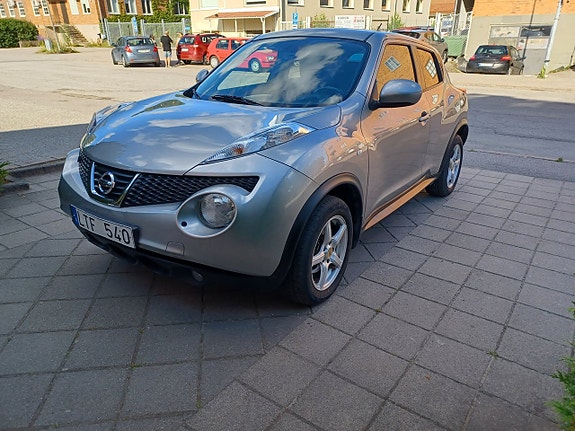 Nissan Juke 2 of 5