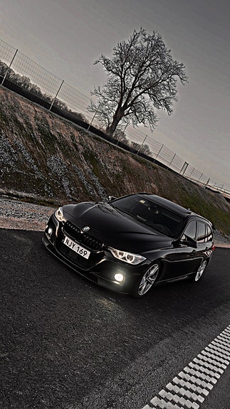BMW 330d 5 of 5