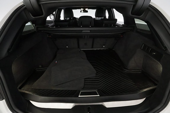 BMW 330e 8 of 30