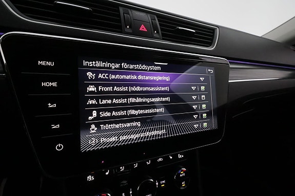 Skoda Superb 24 of 30